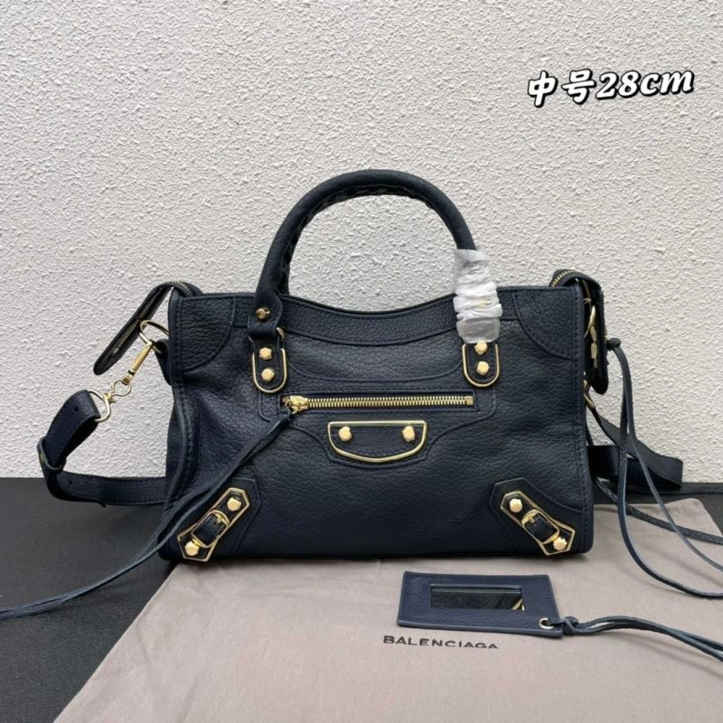 Balenciaga  Medium Motorcycle Bag with Detachable Strap Breathable 72670