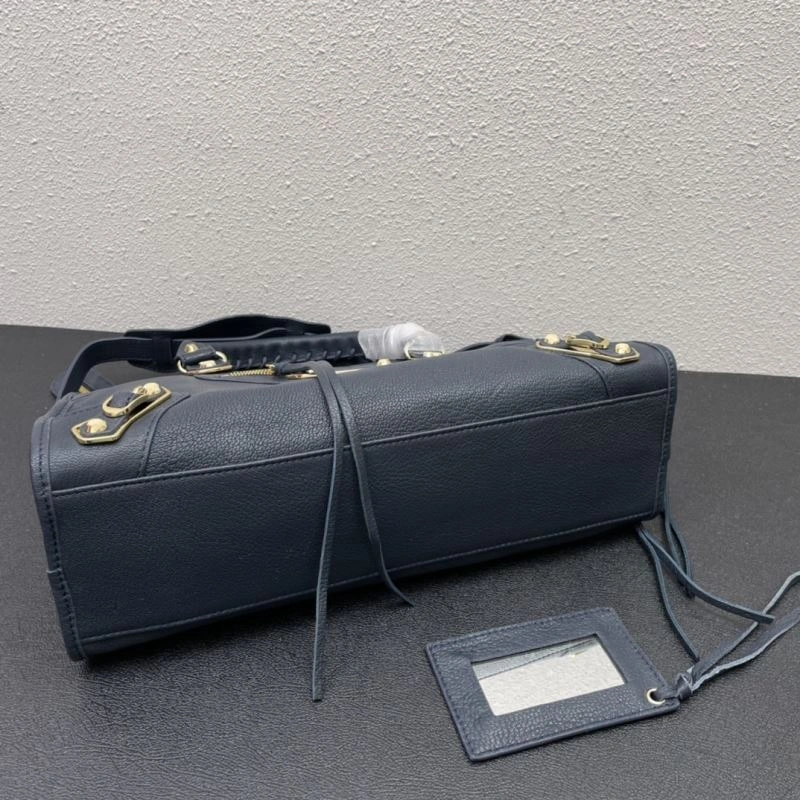 Balenciaga  Medium Motorcycle Bag with Detachable Strap Breathable 72670