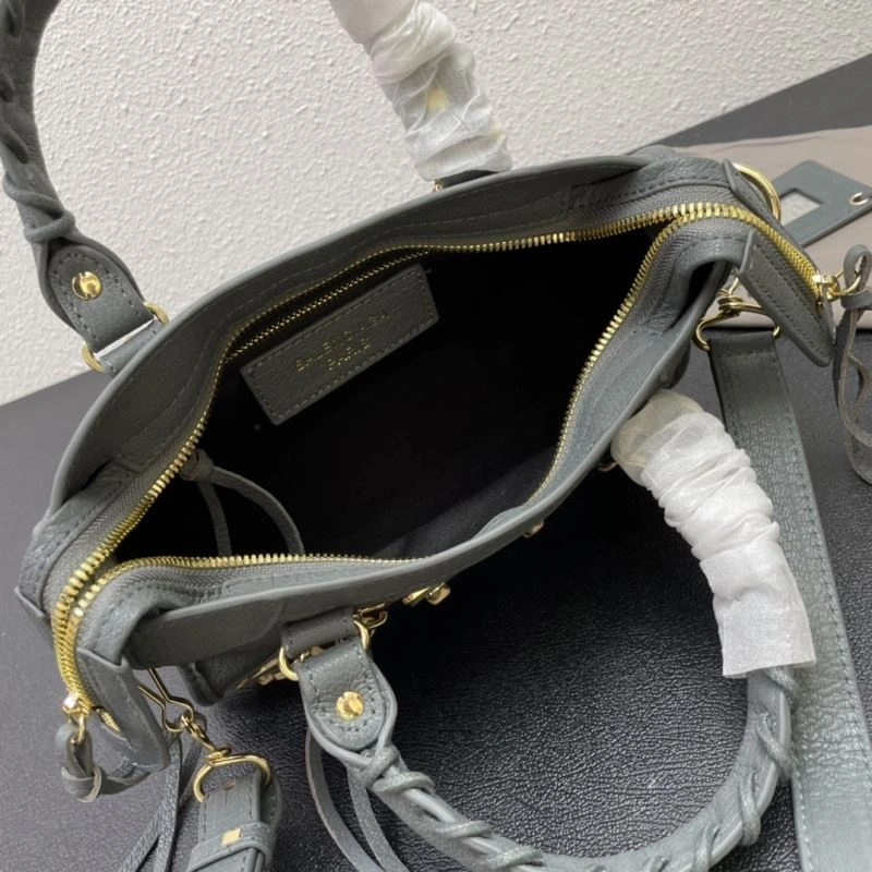 Balenciaga  Medium Motorcycle Bag with Detachable Strap TechFriendly 72695
