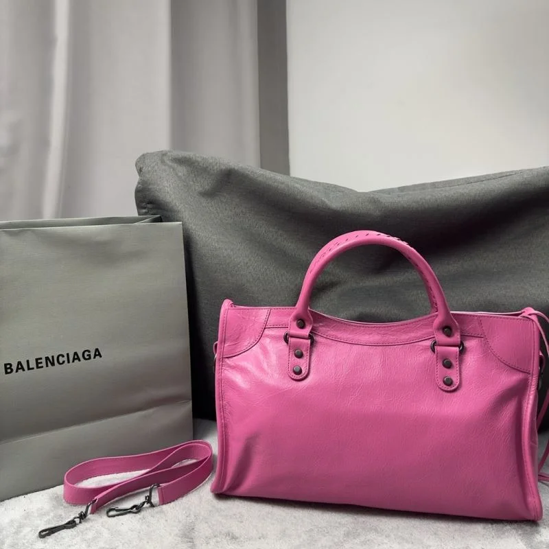 Balenciaga  Motorcycle Bag - Streamlined Elegance Elegant 38267