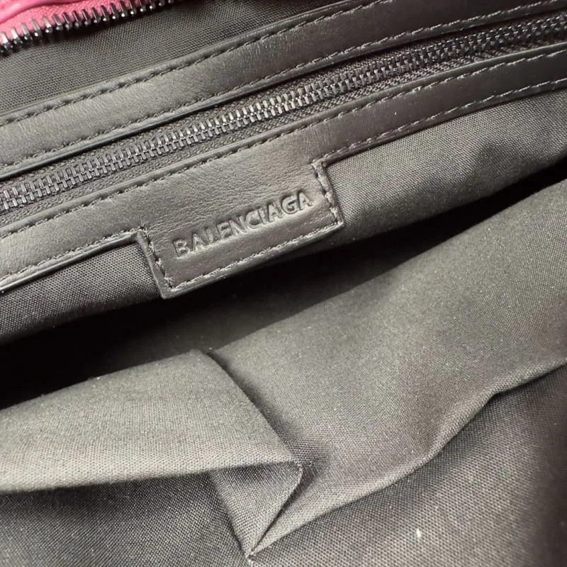 Balenciaga  Motorcycle Bag - Streamlined Elegance Elegant 38267