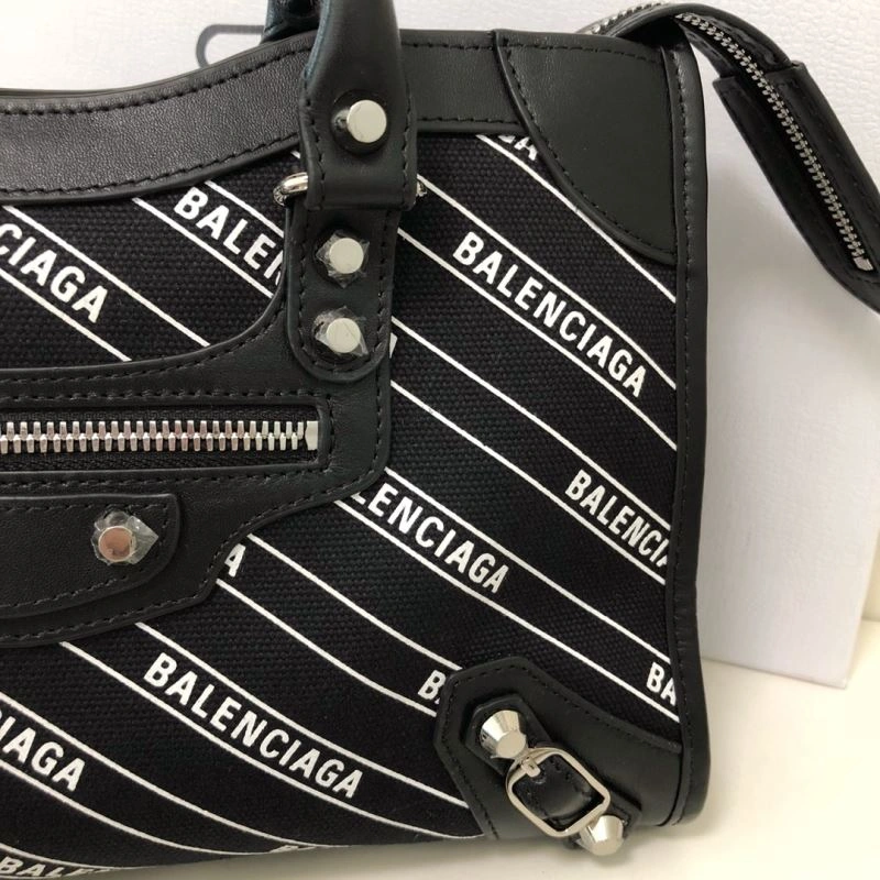 Balenciaga  Motorcycle Bag with Slanted Print Design Versatile 78765