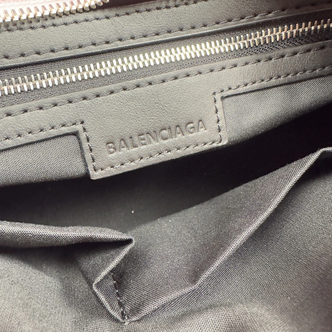 Trendy Balenciaga  Series Medium Motorcycle Bag - Streamlined Elegance 64643