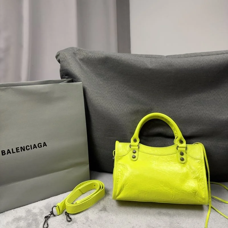 Balenciaga  Streamlined Motorcycle Bag - Small Edition Trendsetting 38269