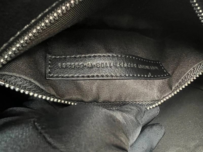 Balenciaga  Black BB23ss Leather Handheld Small Bag - 24.5x22x7cm Premium 78571