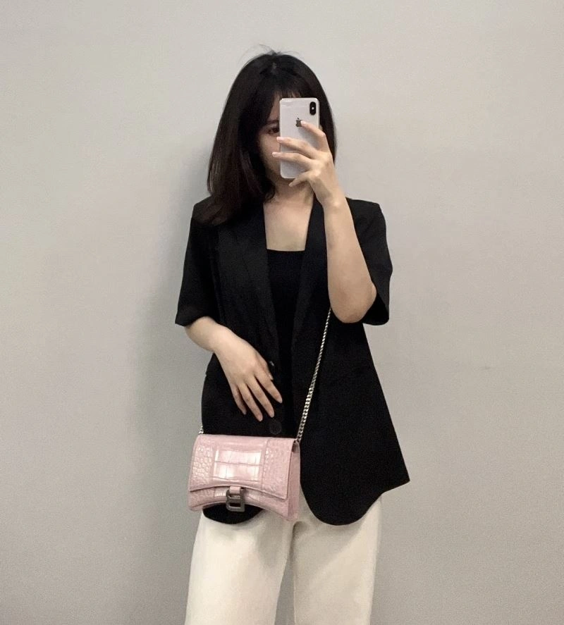 Balenciaga Crocodile Bean Paste Pink Hourglass Chain Bag with Silver Buckle Stretchable 78701