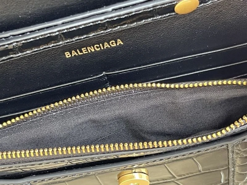 DailyWear Balenciaga Crocodile Gold Buckle Hourglass Chain Bag byBalenciaga 38284