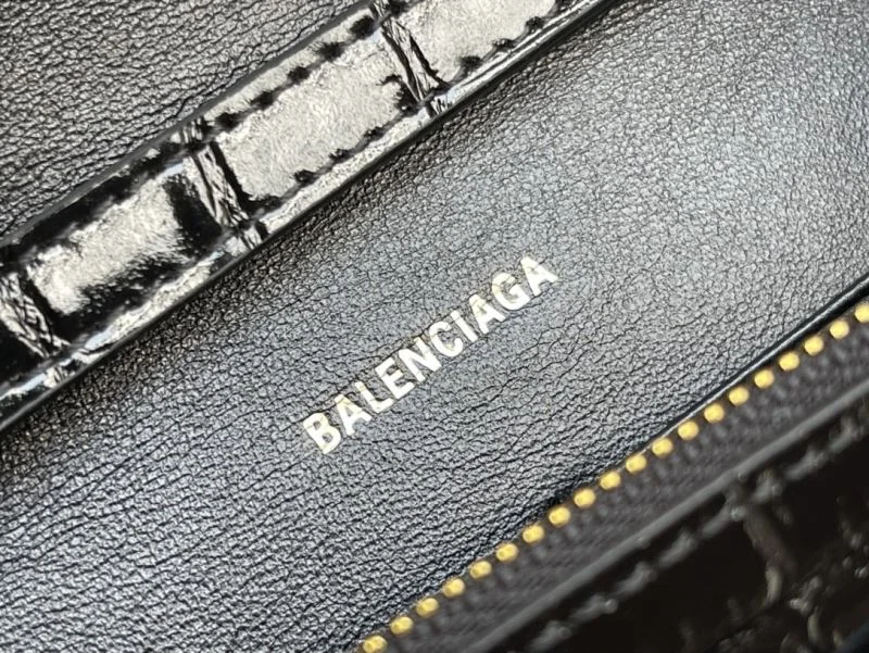 DailyWear Balenciaga Crocodile Gold Buckle Hourglass Chain Bag byBalenciaga 38284