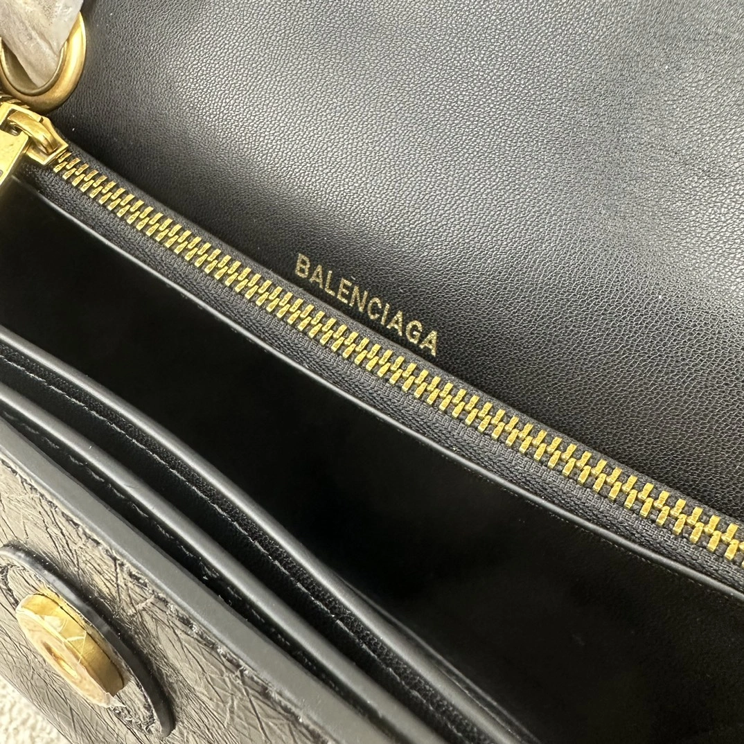 Balenciaga Crush Pleated Black Sandglass Chain Bag FreshLook 60945