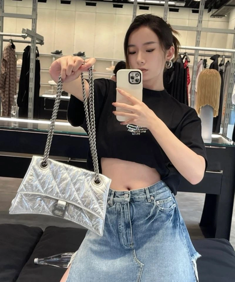 Balenciaga Crush Silver Hourglass Bag - Fall Winter 2022 Edition Lightweight 78673
