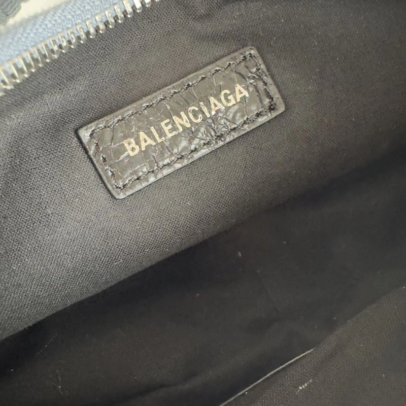 Balenciaga Denim Blue Le Cagole Half-Moon Crossbody Bag Elegant 78374