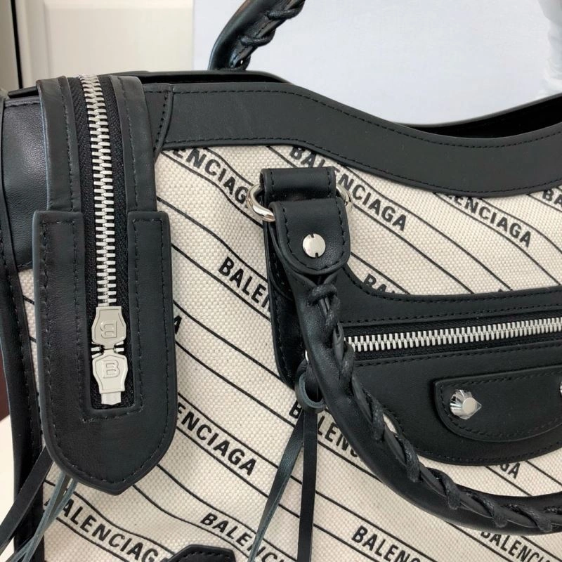 Balenciaga Diagonal Print Motorcycle Bag in Washed Canvas WellDesigned 78764
