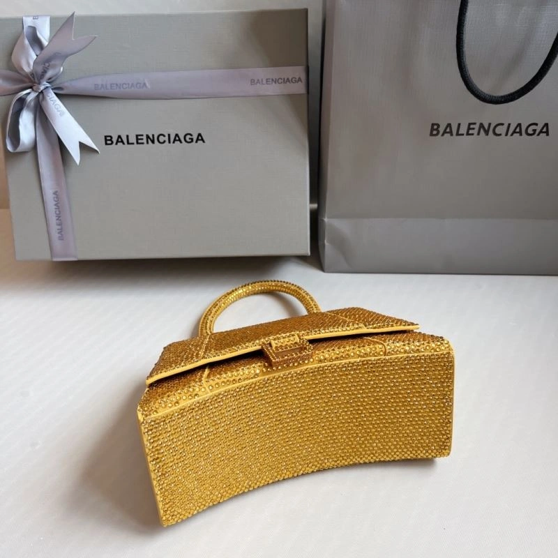 WellDesigned Balenciaga Diamond Hourglass Gold Bag - Luxury Handcrafted Design 70046