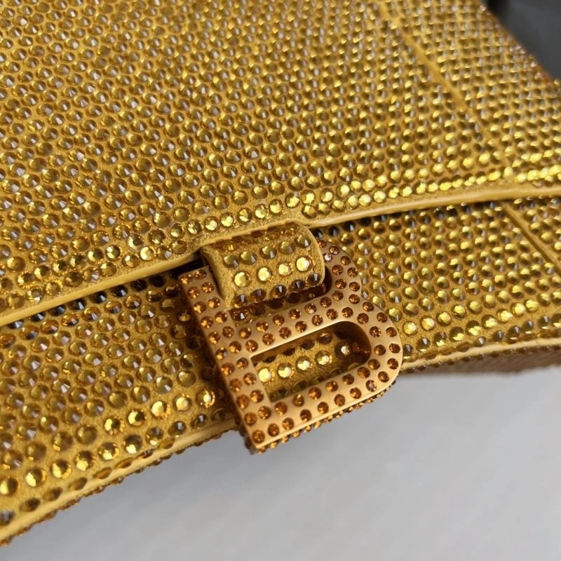 WellDesigned Balenciaga Diamond Hourglass Gold Bag - Luxury Handcrafted Design 70046