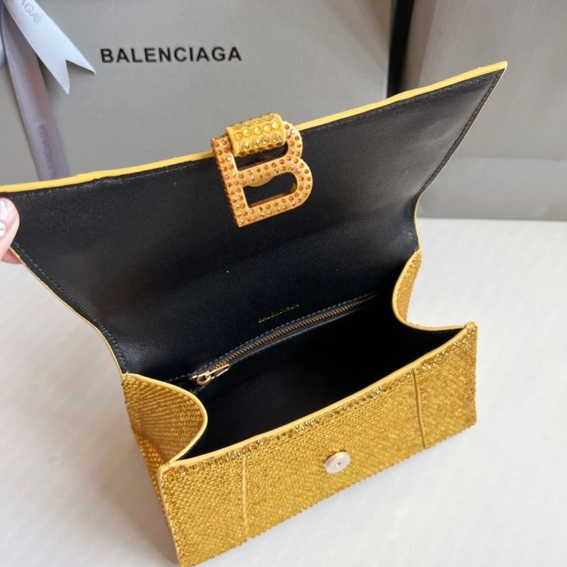 WellDesigned Balenciaga Diamond Hourglass Gold Bag - Luxury Handcrafted Design 70046