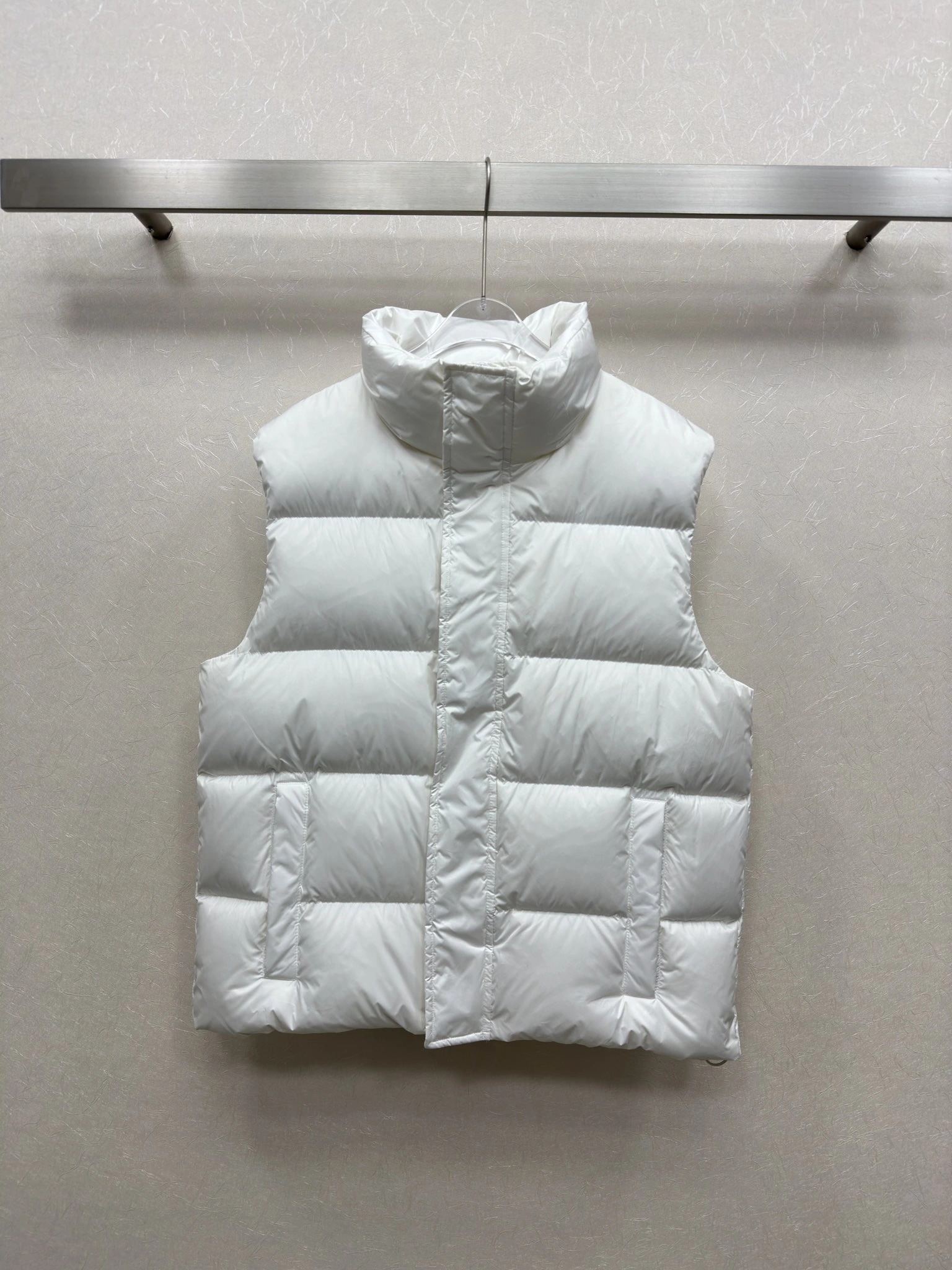Balenciaga Down Jackets WellDesigned 98943