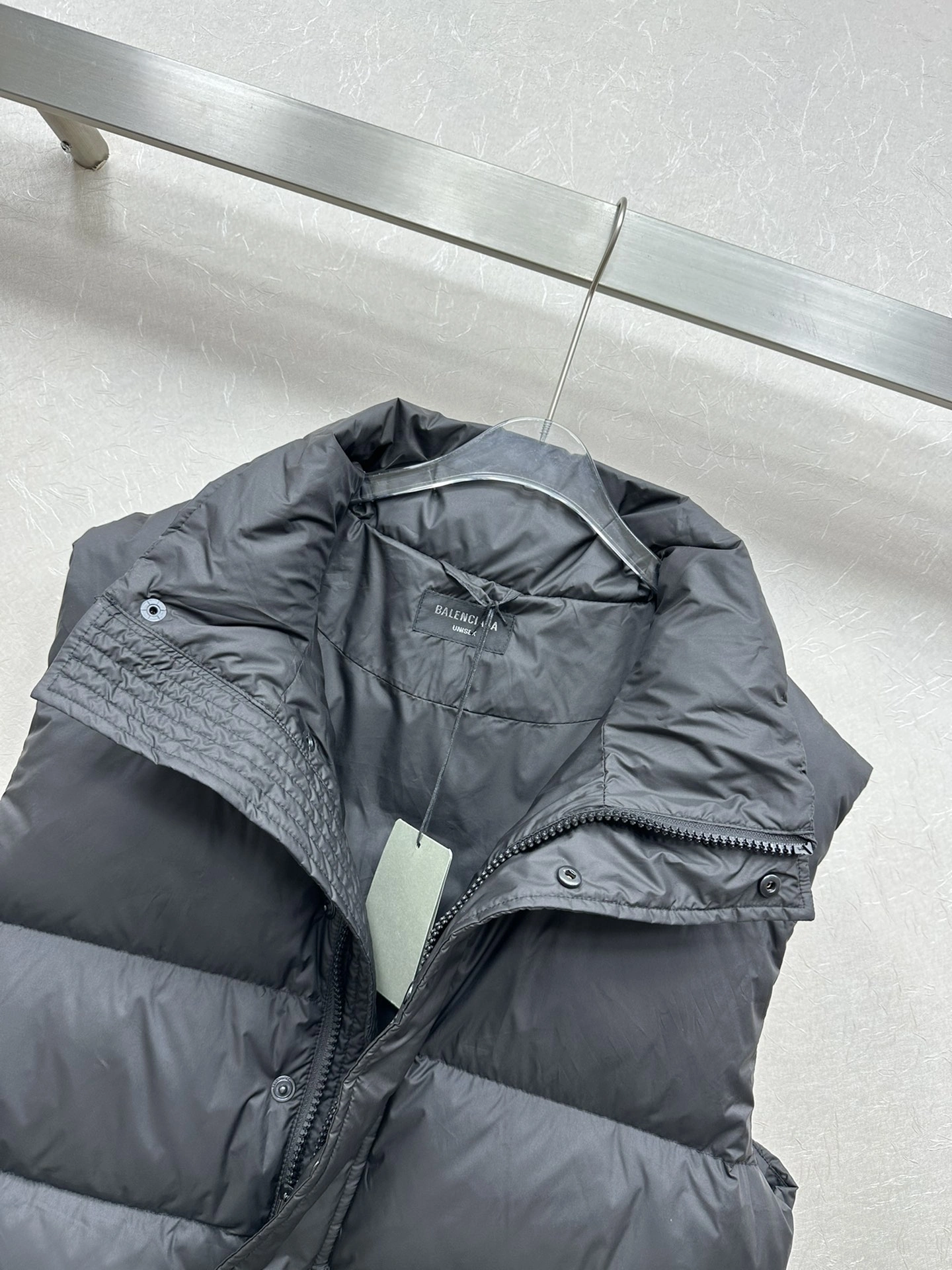 Balenciaga Down Jackets Vibrant 98936