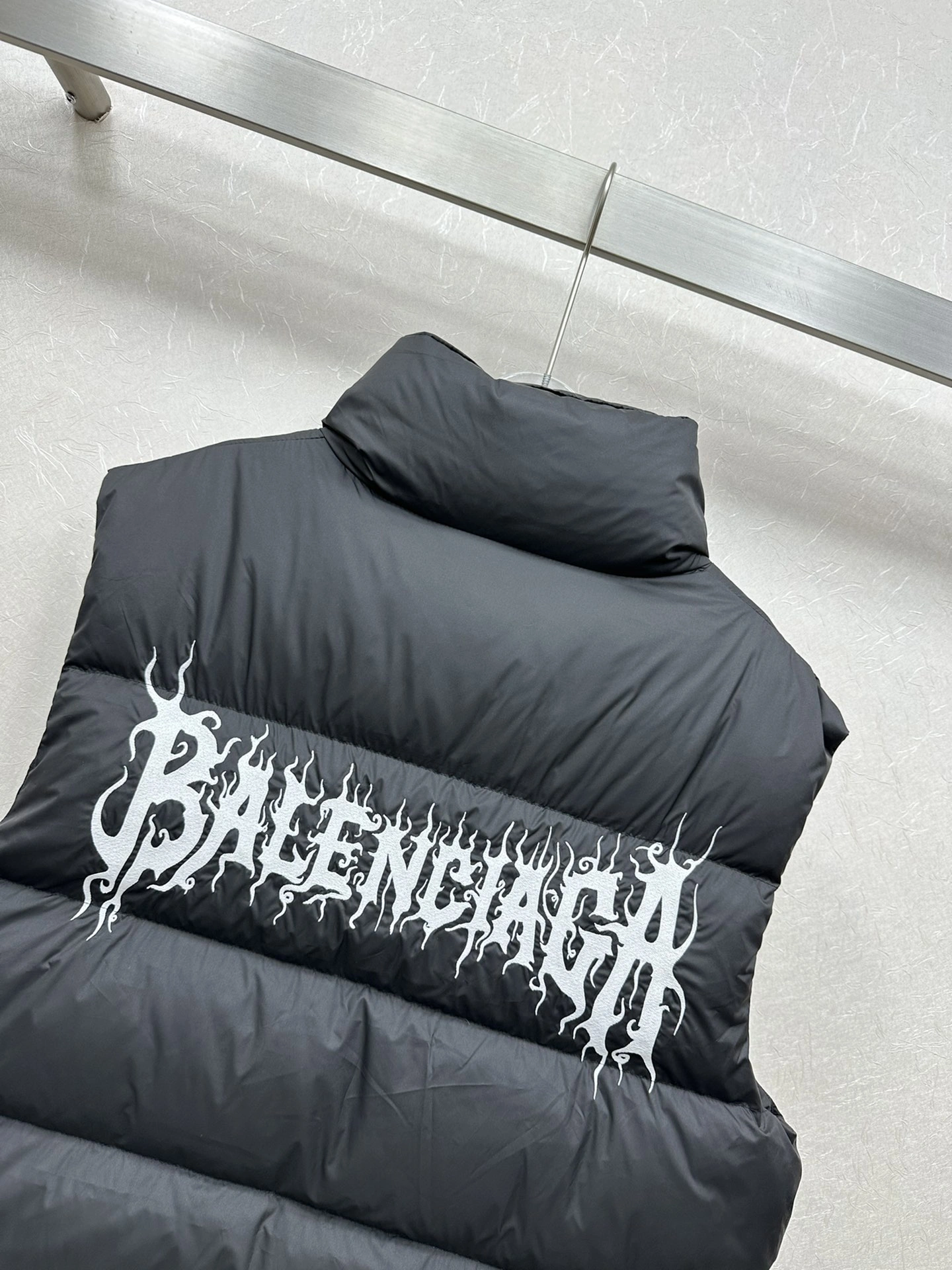 Balenciaga Down Jackets Vibrant 98936