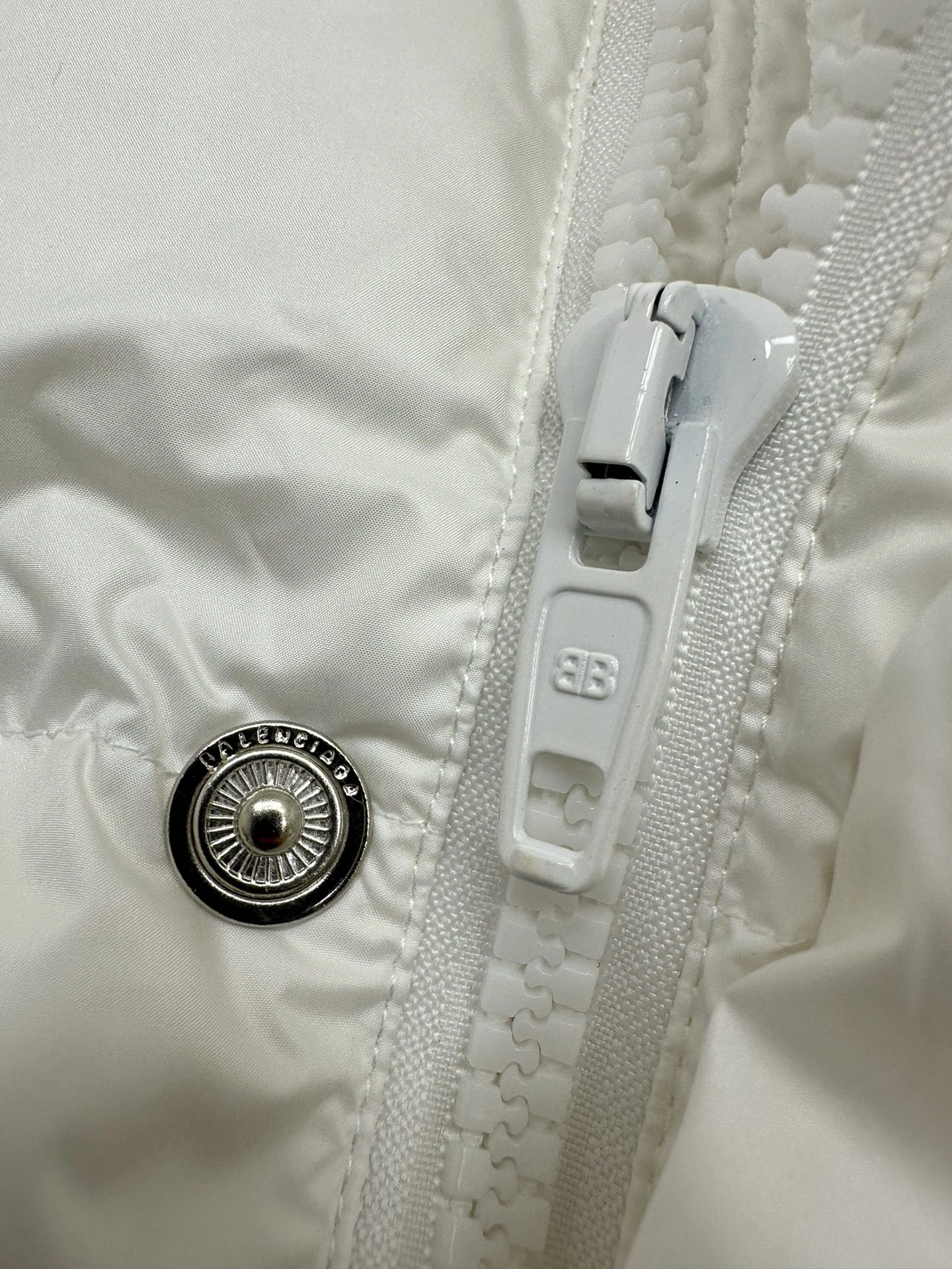 Youthful Balenciaga Down Jackets 98907