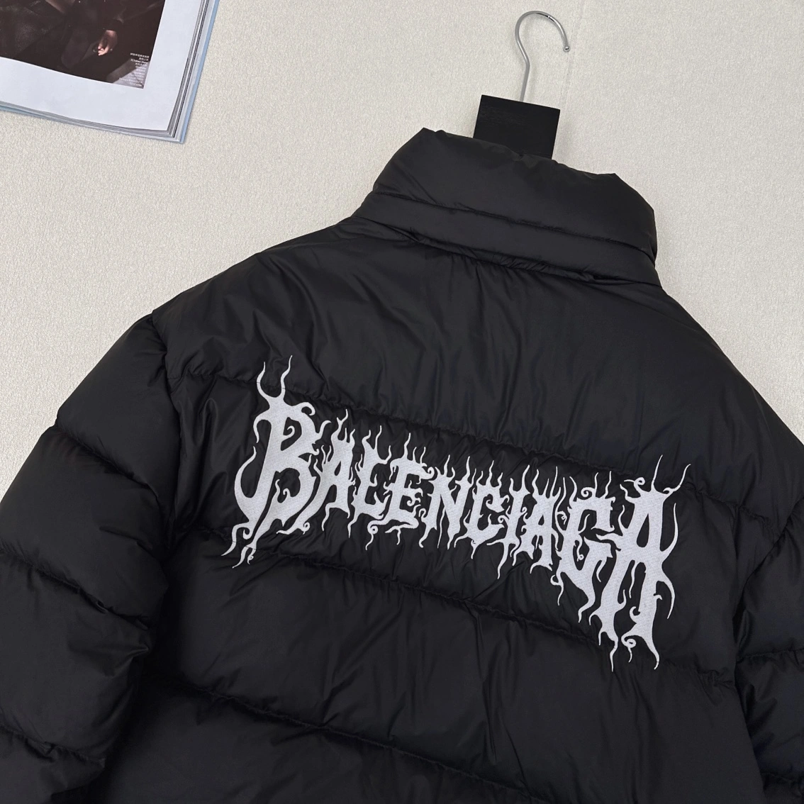 ModernLook Balenciaga Down Jackets 98903