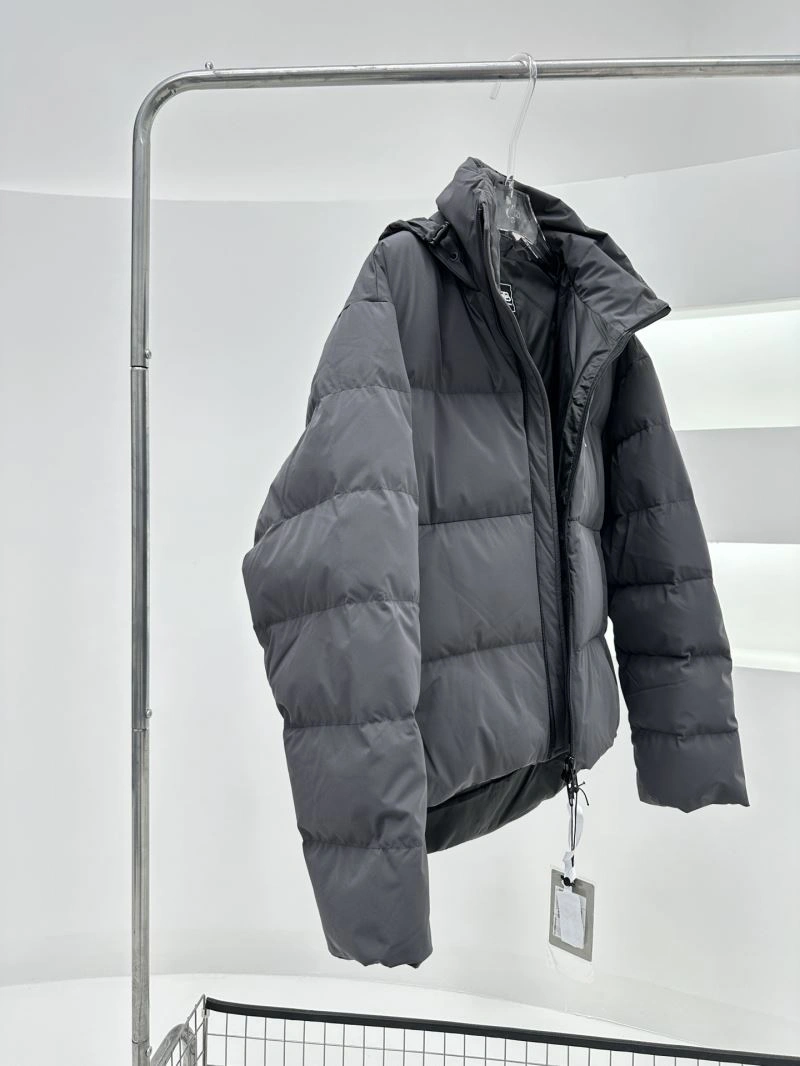 Sleek Balenciaga Down Jackets 98888