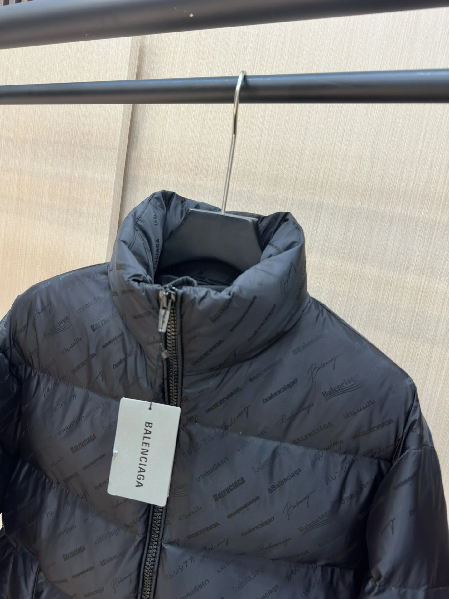 SportInspired Balenciaga Down Jackets 98901
