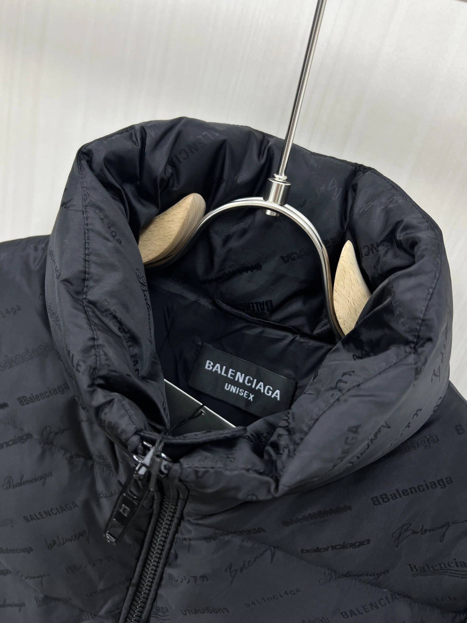Balenciaga Down Jackets Supportive 98899