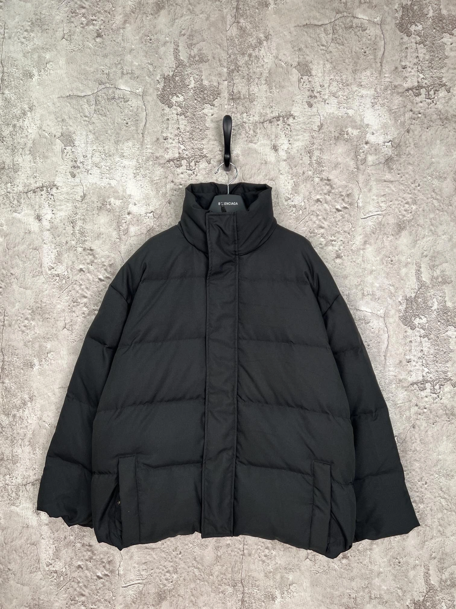 AllSeason Balenciaga Down Jackets 98896