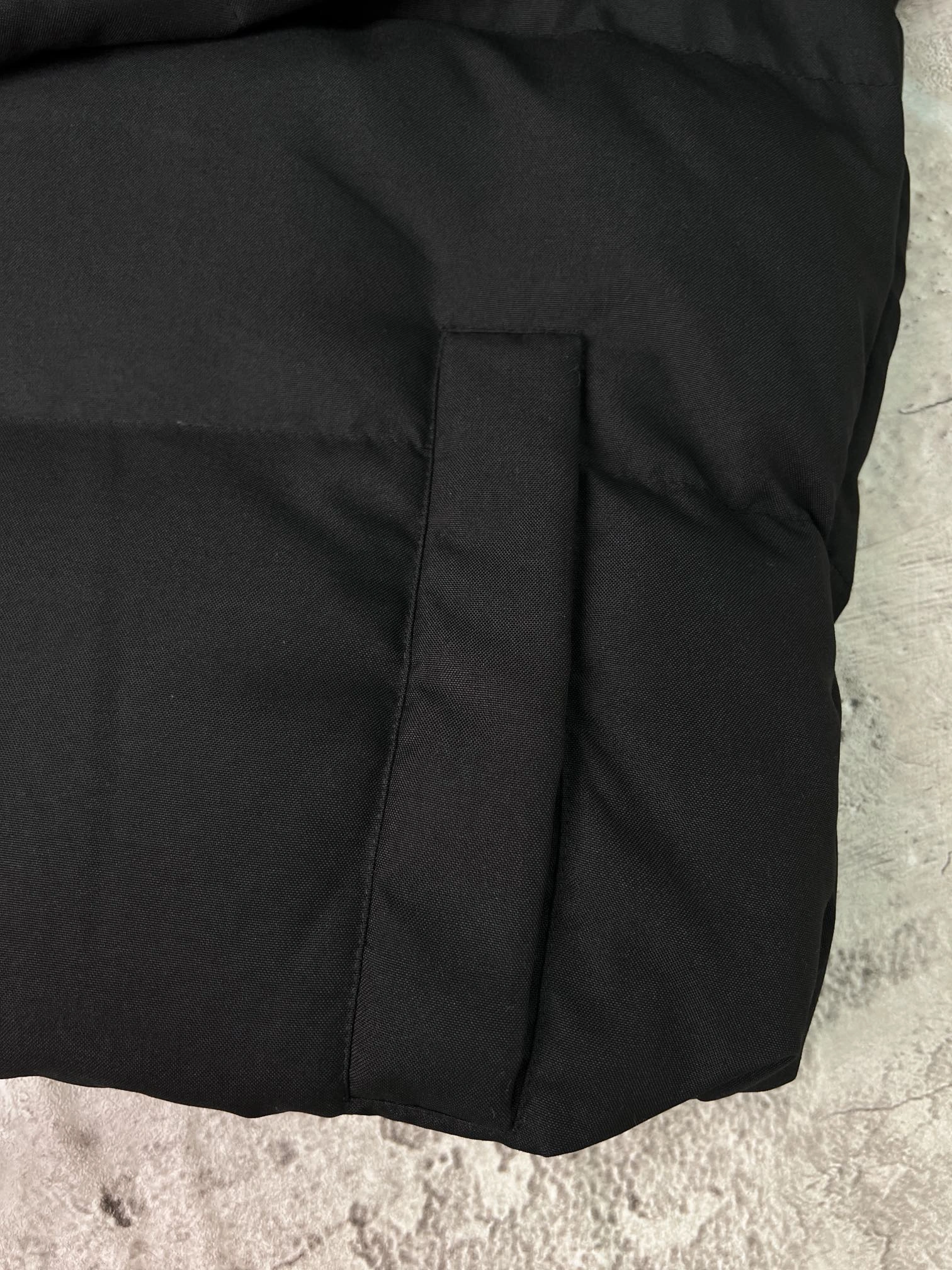 AllSeason Balenciaga Down Jackets 98896