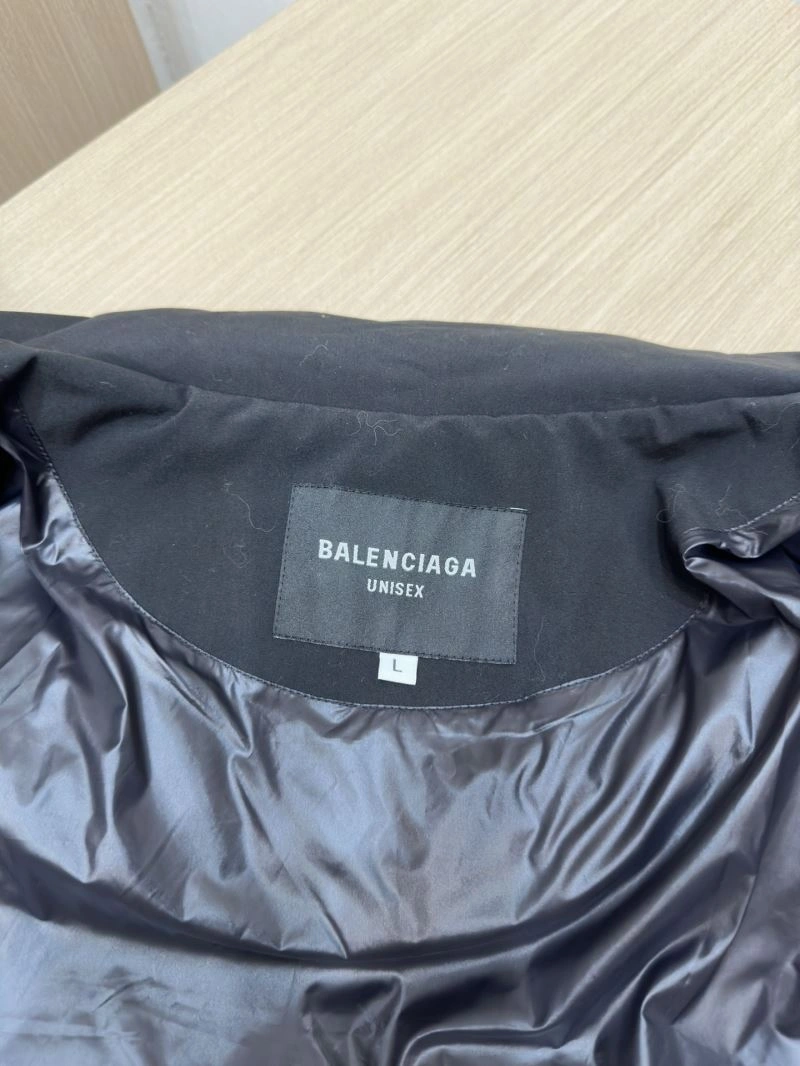 FashionForward Balenciaga Down Jackets 98961