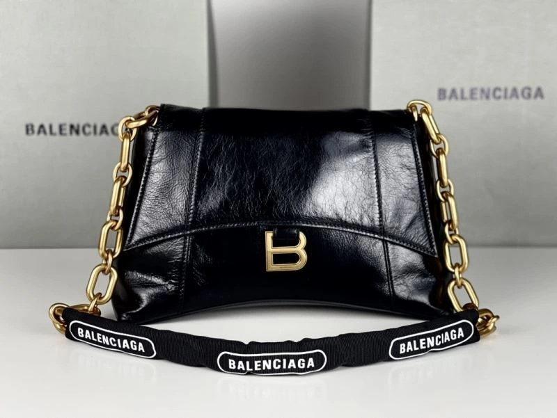 Casual Balenciaga Downtown Chain Shoulder Bag in Black Gold Wax Leather 72578