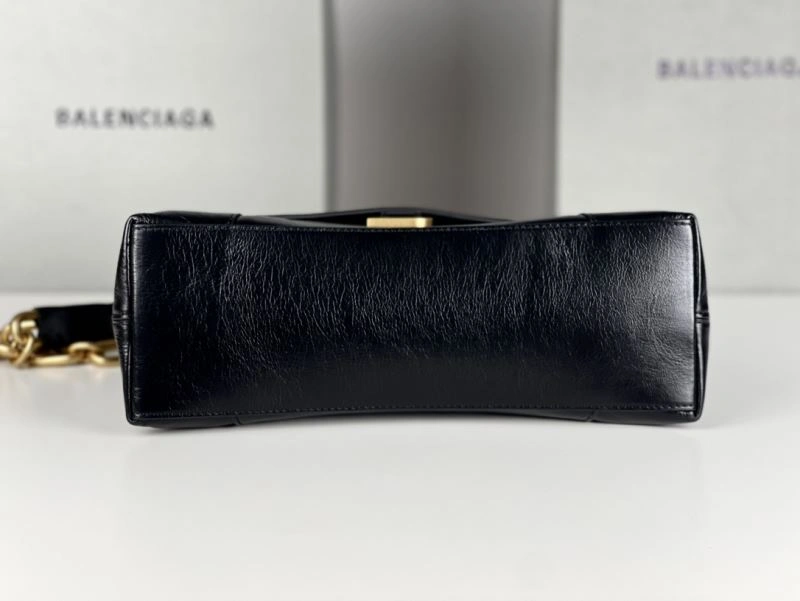 Casual Balenciaga Downtown Chain Shoulder Bag in Black Gold Wax Leather 72578