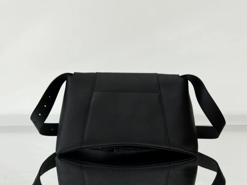 Timeless Balenciaga Downtown Hourglass Bag -  Cowhide Crossbody Tote 66988