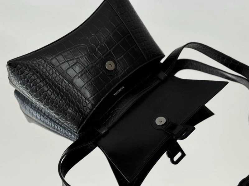 Flexible Balenciaga Downtown Hourglass Crocodile-Patterned Crossbody Bag 66990