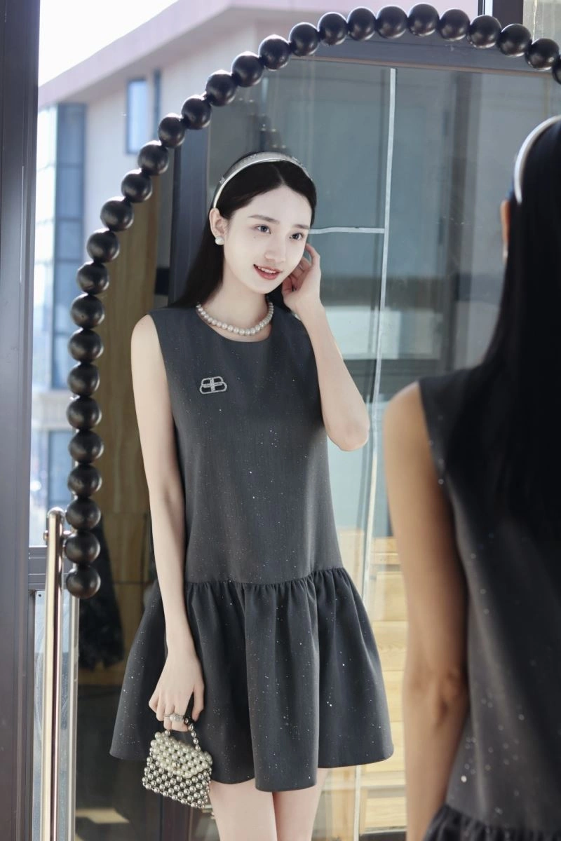 QuickDry Balenciaga Dress 98700