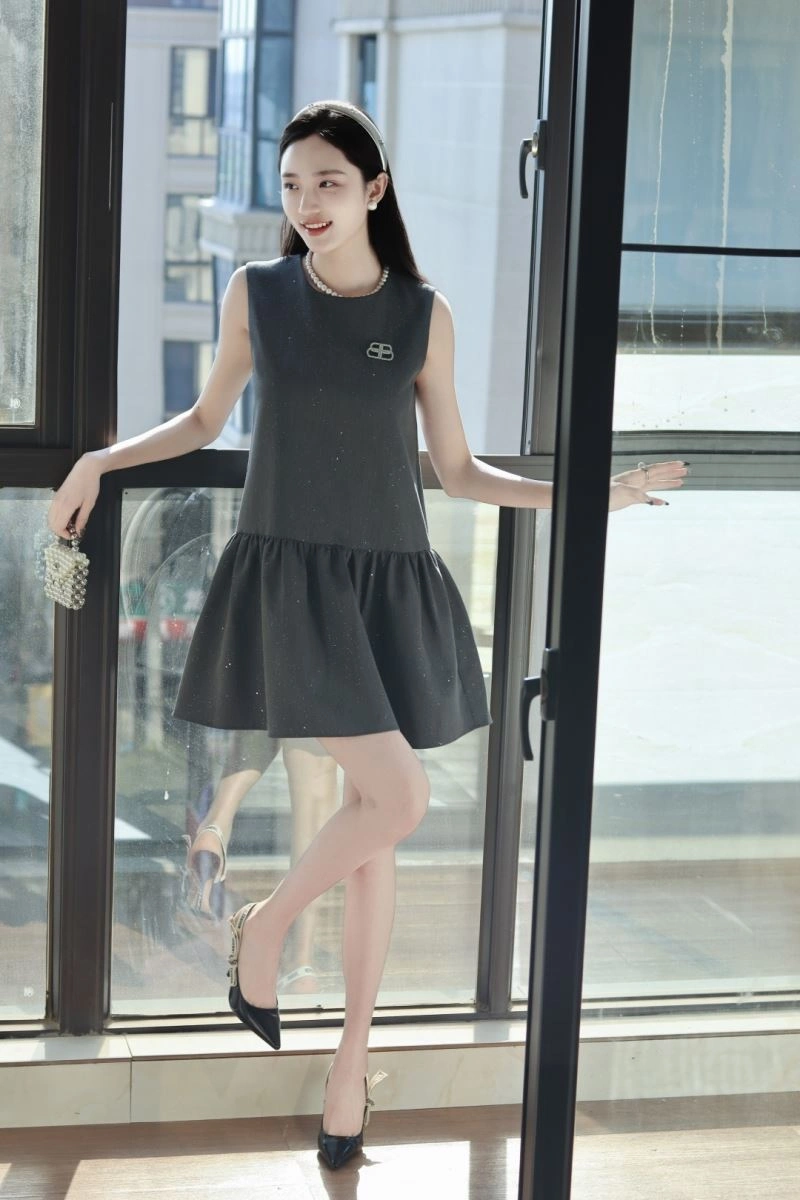 QuickDry Balenciaga Dress 98700