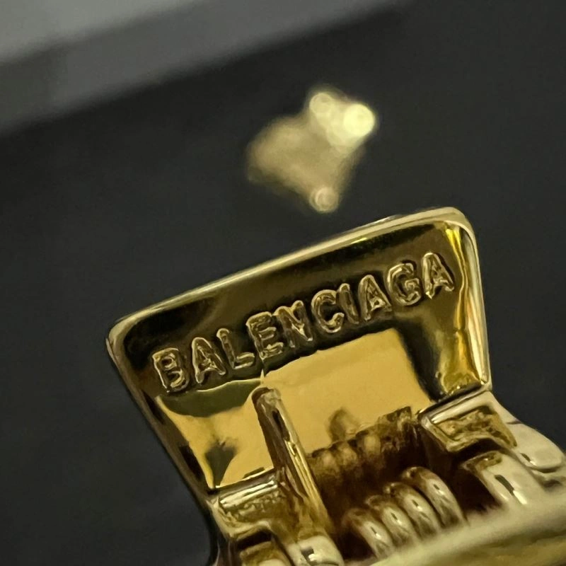 Balenciaga Earrings OnTrend 215704