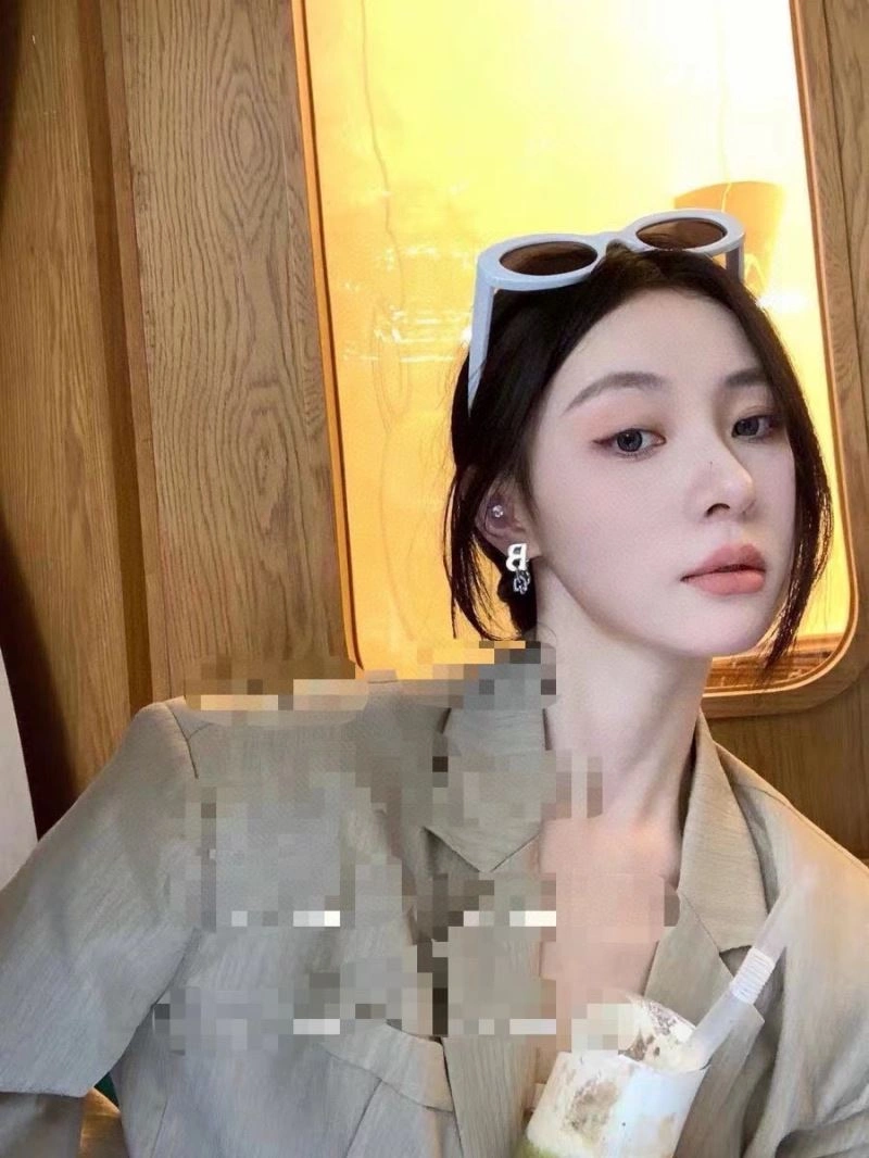 Balenciaga Earrings Affordable 215716