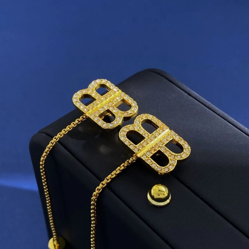 UrbanStyle Balenciaga Earrings 215705