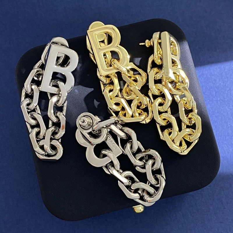 Balenciaga Earrings Refined 215665