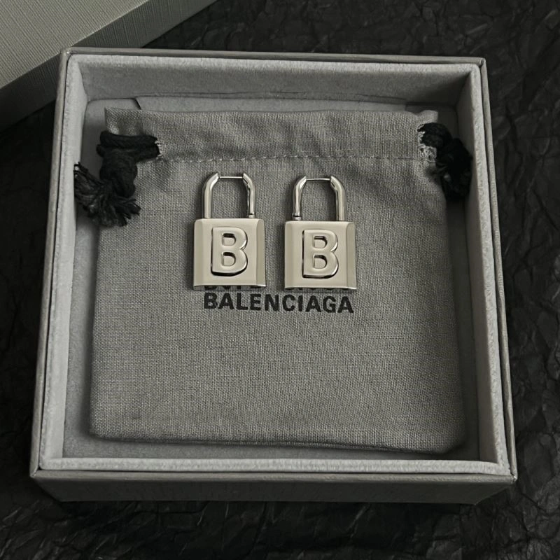 Balenciaga Earrings Sophisticated 215540