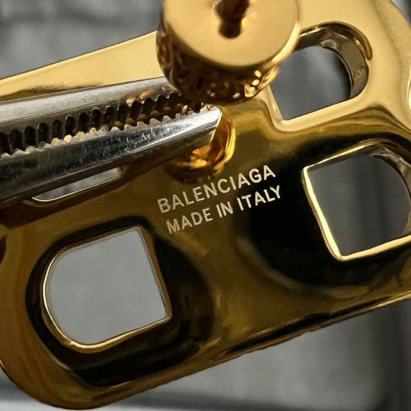 Balenciaga Earrings Versatile 215521