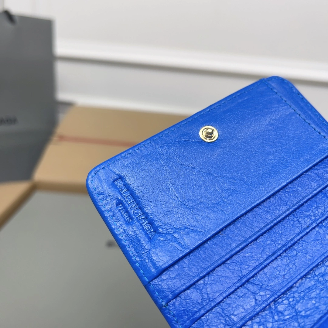 Balenciaga Electric Blue Retro Crackle Leather Wallet OdorResistant 60840