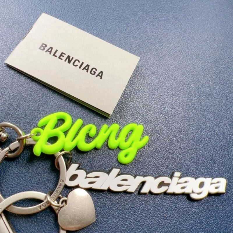 FashionForward Balenciaga  Golden Keychain - Chic Accessory for Any Style 70123