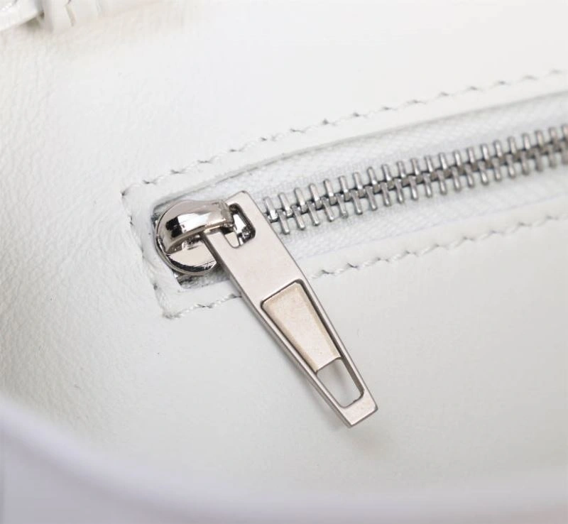 Balenciaga  Hourglass Crocodile Bag with Signature Arc Design HighPerformance 75301