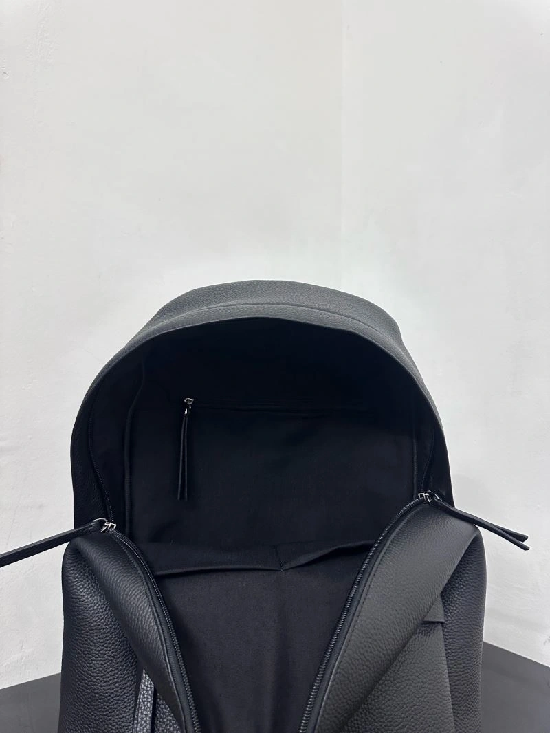 UrbanChic Balenciaga Everyday Luxe Calfskin Large Backpack 72726