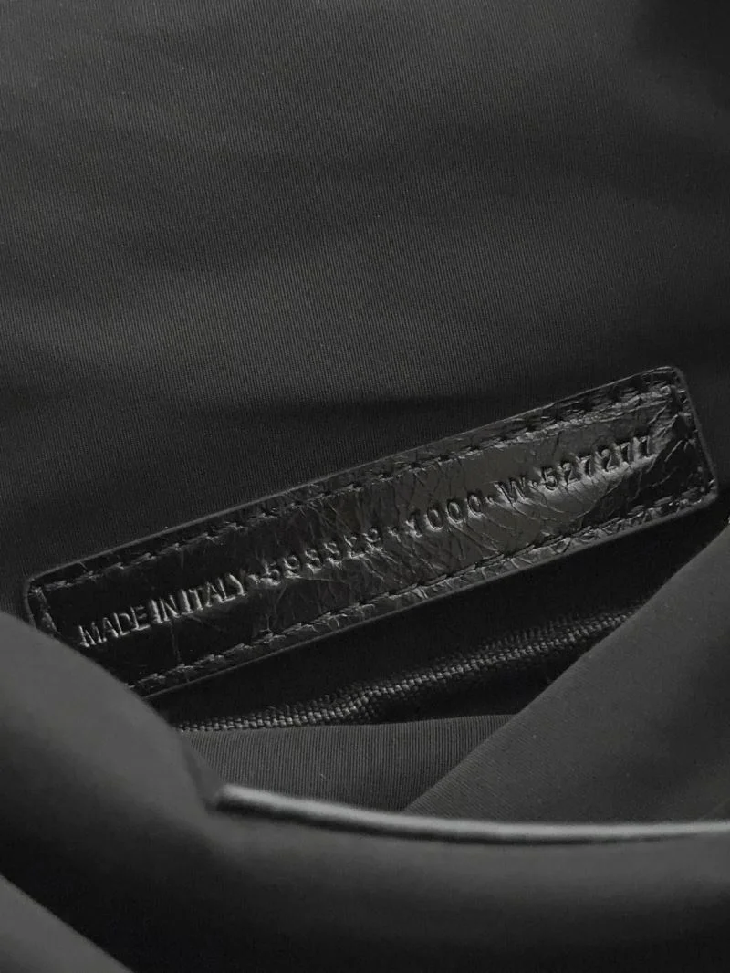 Durable Balenciaga Exclusive Leather Mountaineering Waist Bag 38217
