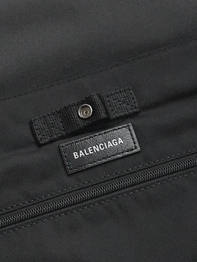 Balenciaga Extra Large Army Black Nylon Crossbody Messenger Bag WellDesigned 38233
