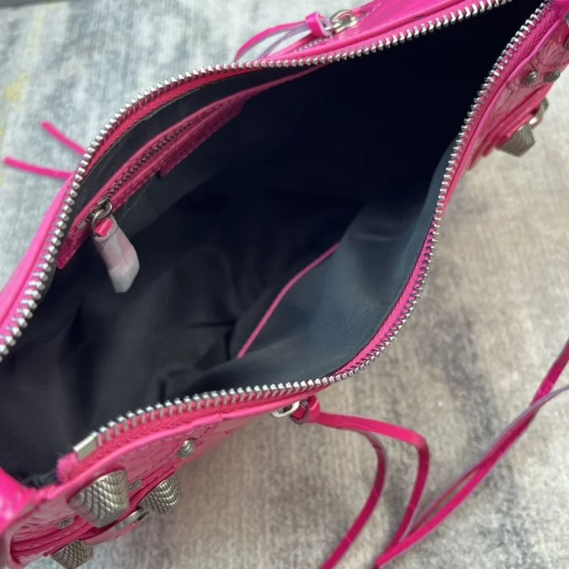 Balenciaga Fuchsia CrocodileBalenciaga Le Cagole Half Moon Bag Bold 38374