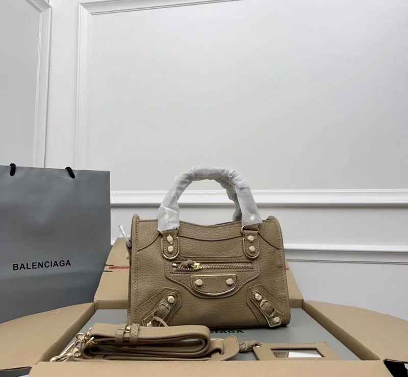 Trendsetting Balenciaga Gold Buckle Apricot Goat Leather Motorcycle Bag - 23cm 38289